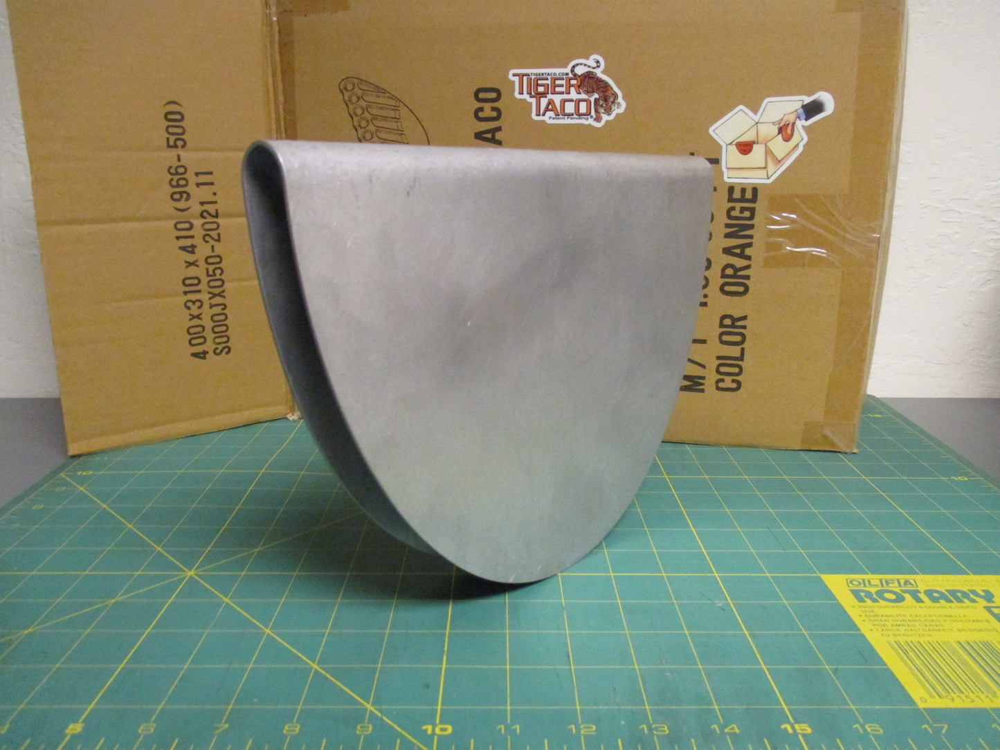 Tiger Taco Box Clip: Aluminum Gaylord